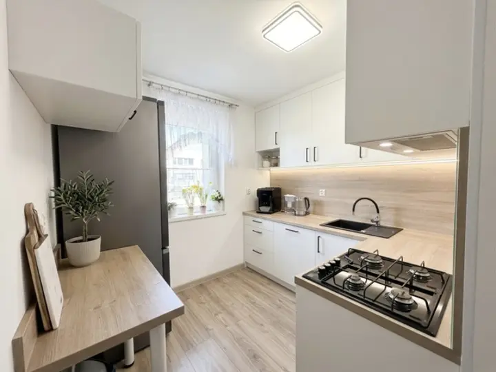 Mieszkanie 4-pokojowe, 73 m², Brzeg Dolny